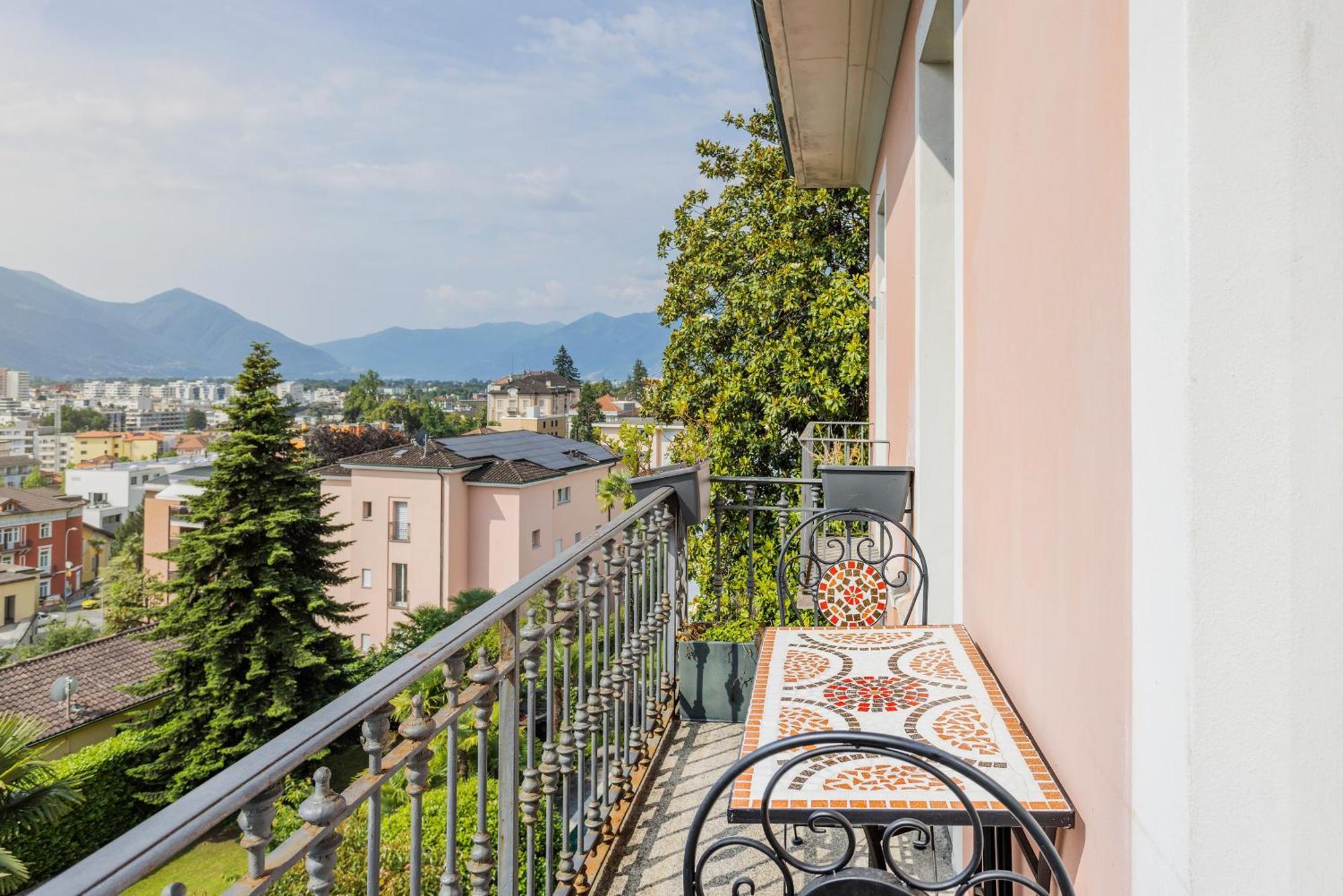 Villa Magnolia - High Standing Floor Locarno Buitenkant foto